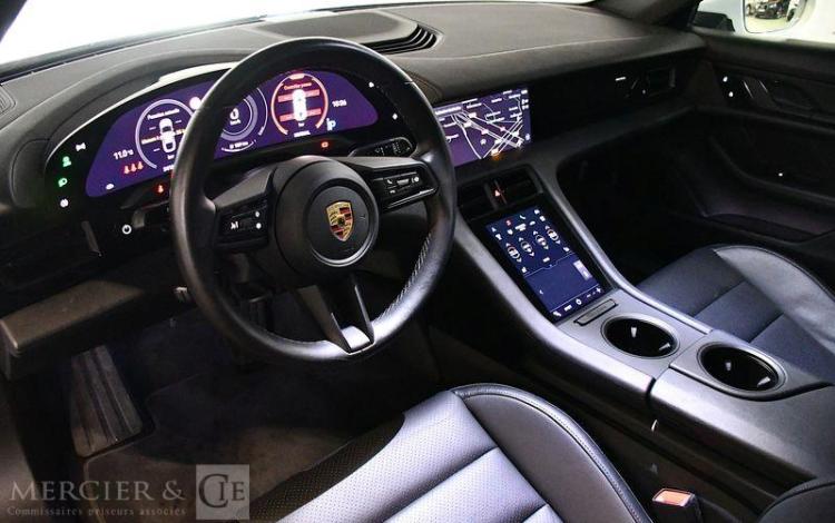 PORSCHE TAYCAN BLANC WIE5262E