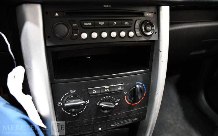 PEUGEOT 207 SW 1,6 HDI 90 SERIE 64 NOIR AA-701-BN