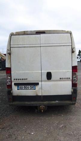 PEUGEOT BOXER 3 PHASE 1/2 FOURGON 333 L2H1 2,2HDI 16V 120 CV – DIESEL – 315490 KMS BLANC AA-864-SH