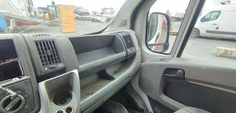 PEUGEOT BOXER 3 PHASE 1/2 FOURGON 333 L2H1 2,2HDI 16V 120 CV – DIESEL – 315490 KMS BLANC AA-864-SH