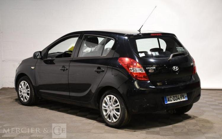 HYUNDAI I20 1,2 75 PACK INVENTIVE NOIR AC-034-FX