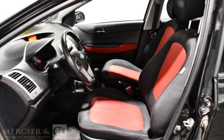 HYUNDAI I20 1,2 75 PACK INVENTIVE NOIR AC-034-FX