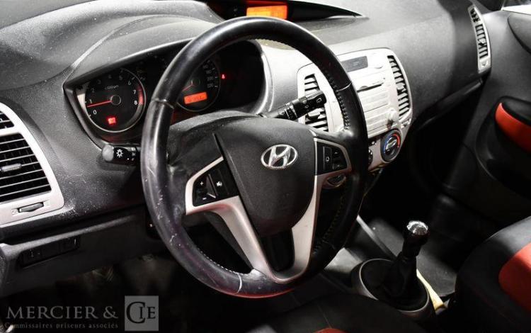 HYUNDAI I20 1,2 75 PACK INVENTIVE NOIR AC-034-FX
