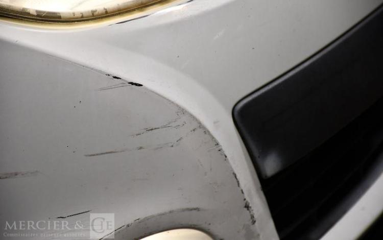 RENAULT CLIO STE DCI 90CH AIR BLANC AC-872-DQ