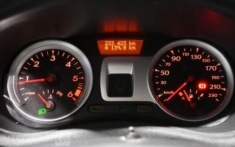 RENAULT CLIO STE DCI 90CH AIR BLANC AC-872-DQ