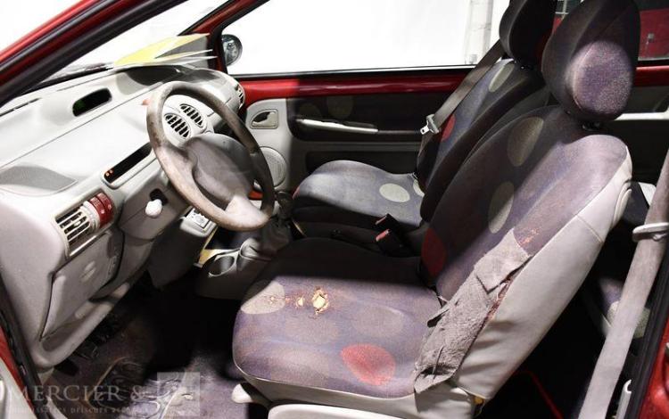 RENAULT TWINGO 1.2 60 EXPRESSION ROUGE AD-275-XP