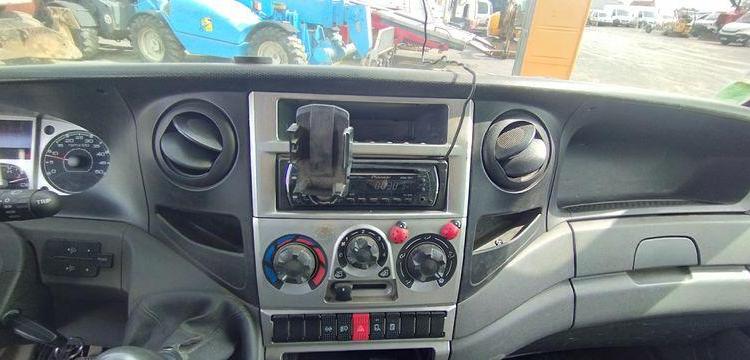 IVECO DAILY 4 FOURGON PHASE 2 35S13V13 2.3TD MOYEN SURELEVE 126 CV – DIESEL NOIR AP-942-DG