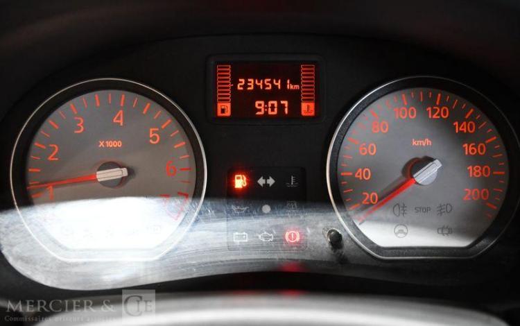 DACIA SANDERO 1,4 MPI GPL 75 LAUREATE NOIR AW-091-LQ