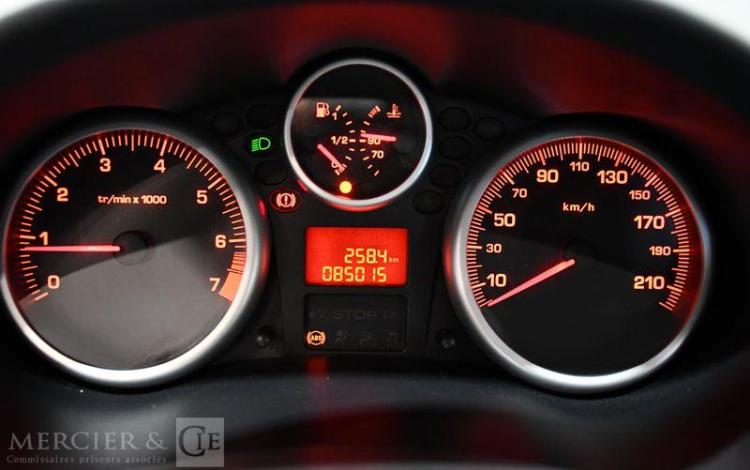 PEUGEOT 206 + 1,1 60CH URBAN BLEU BA-183-GQ