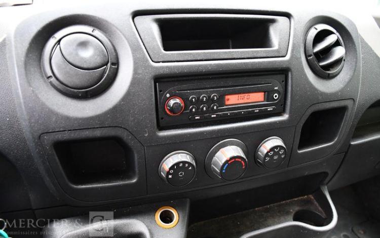 RENAULT MASTER DC L2H2 110CH GD CFT ORA BF-887-AN