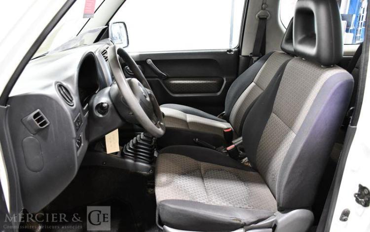 SUZUKI JIMNY BLANC BH-496-NK