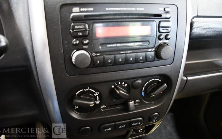 SUZUKI JIMNY BLANC BH-496-NK