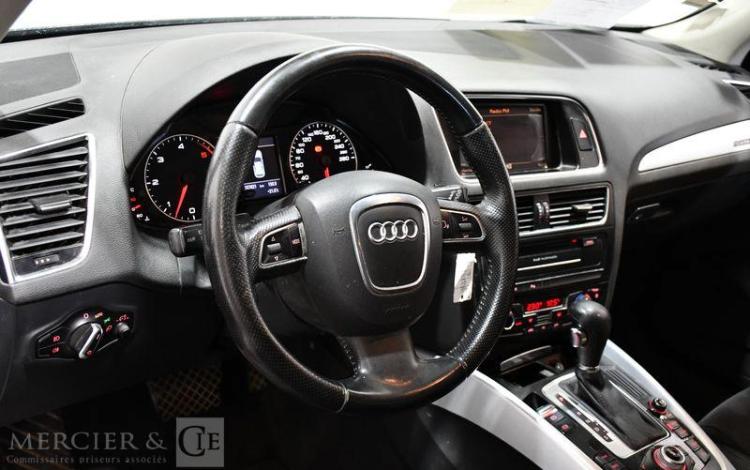 AUDI Q5 3,0 TDI 240CH AMBIENTE QUATTRO S-TRONIC NOIR BJ-558-BT