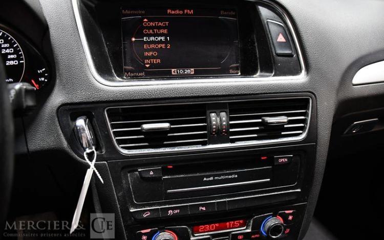 AUDI Q5 3,0 TDI 240CH AMBIENTE QUATTRO S-TRONIC NOIR BJ-558-BT