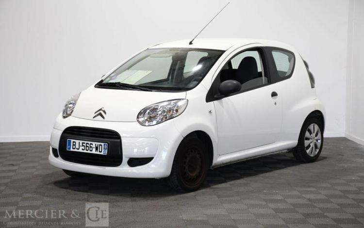 CITROEN C1 1.0 70CH ATTRACTION BLANC BJ-566-WD