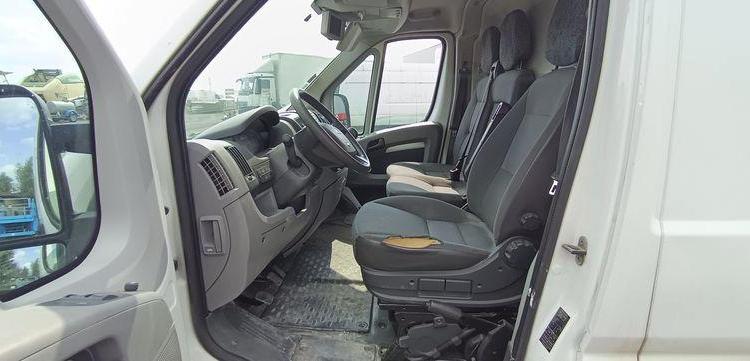 PEUGEOT BOXER3 PHASE 1/2 FOURGON 330 L1H2 2,2 HDI 16V FOURGON COURT SURELEVE 100CV BLANC BK-724-MY