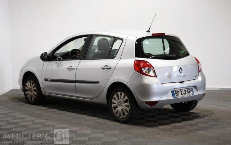 RENAULT CLIO 1.5 DCI 75 EXPRESSION CLIM GRIS BP-242-AP