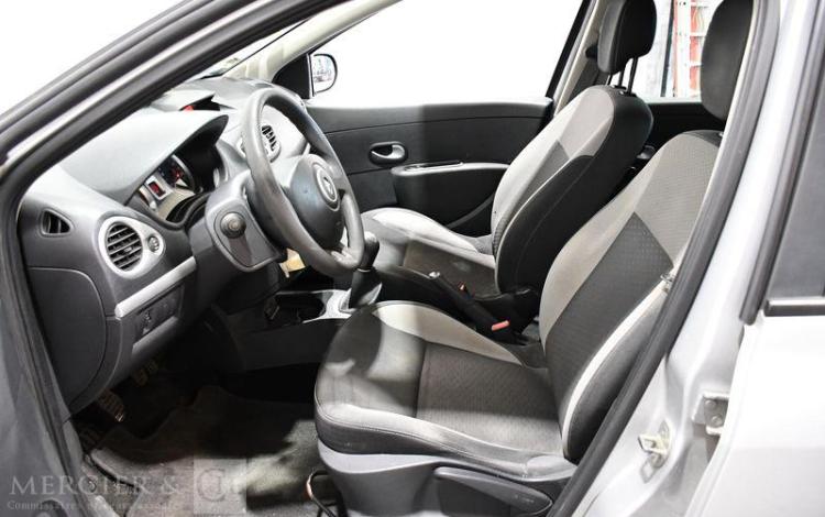 RENAULT CLIO 1.5 DCI 75 EXPRESSION CLIM GRIS BP-242-AP