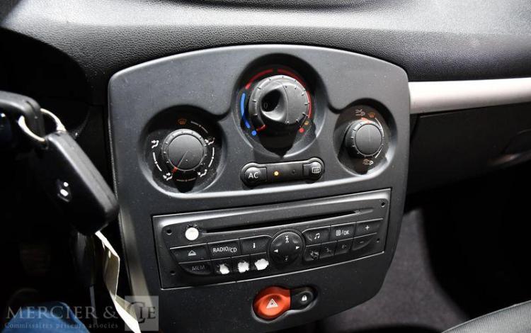 RENAULT CLIO 1.5 DCI 75 EXPRESSION CLIM GRIS BP-242-AP