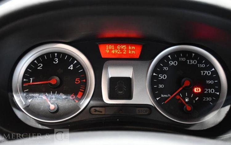 RENAULT CLIO 1.5 DCI 75 EXPRESSION CLIM GRIS BP-242-AP