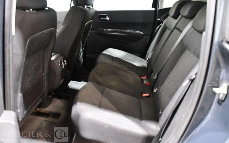 PEUGEOT 3008 1,6 HDI110 CONFORT PACK BVA GRIS BR-687-LS