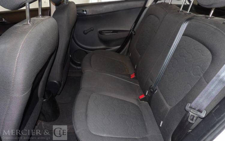 HYUNDAI I20 1,4 CRDI 75CH PACK SENSATION BLANC BR-745-CT