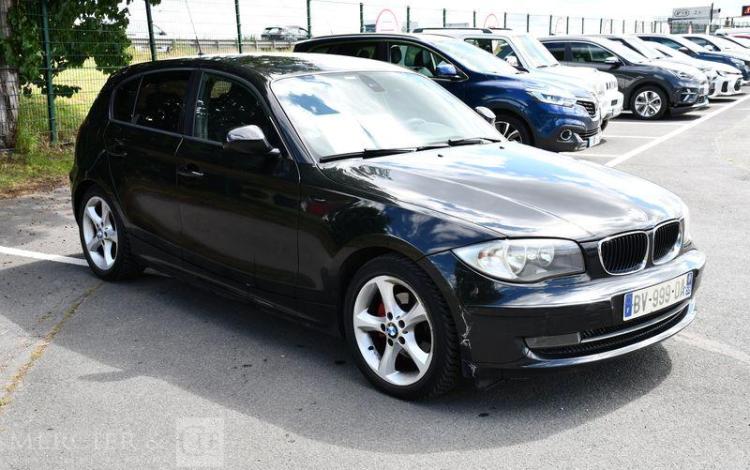 BMW SERIE 1 118D 143CH BUSINESS 3P NOIR BV-999-DA