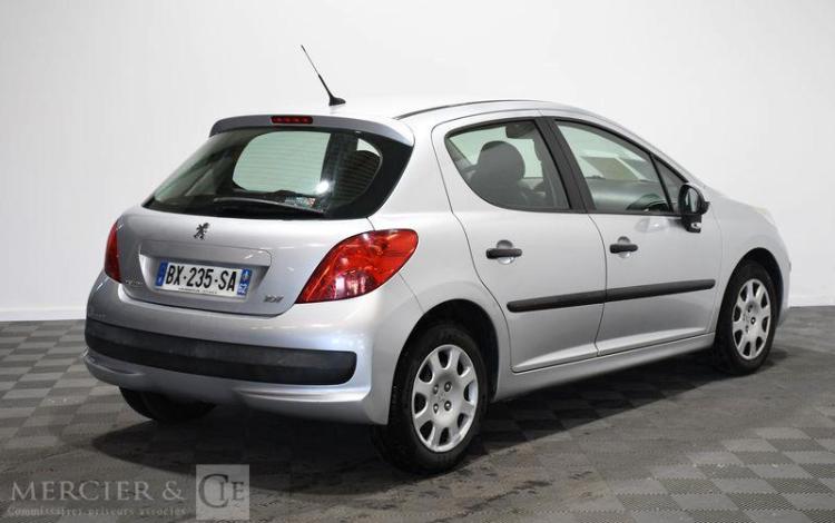 PEUGEOT 207 1,4 HDI 70 URBAN GRIS BX-235-SA