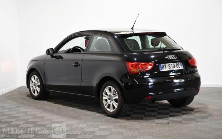 AUDI A1 1,2 TFSI 90 AMBIENTE NOIR BY-810-DC