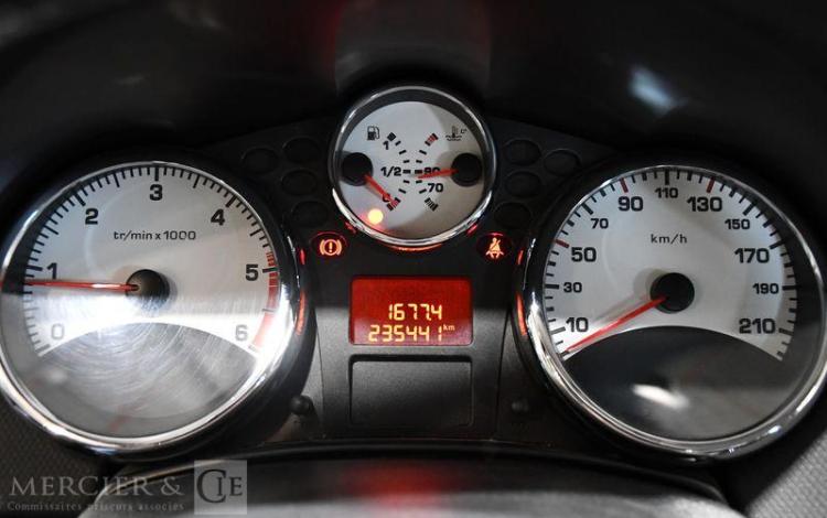PEUGEOT 207 1,6 HDI 90 ACTIVE NOIR BZ-350-JT
