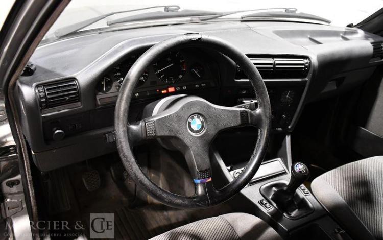 BMW 325 IX TOURING GRIS CD-071-TN