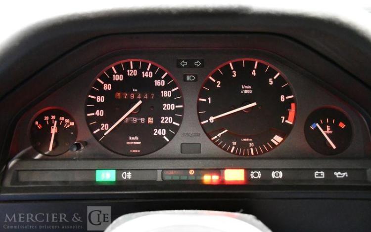 BMW 325 IX TOURING GRIS CD-071-TN