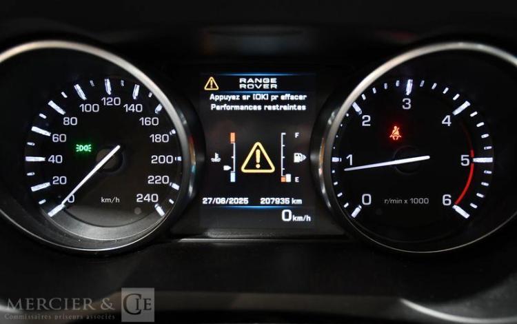 LAND ROVER EVOQUE 2,2 ED4 150CH DYNAMIC 2WD ROUGE CF-076-GP