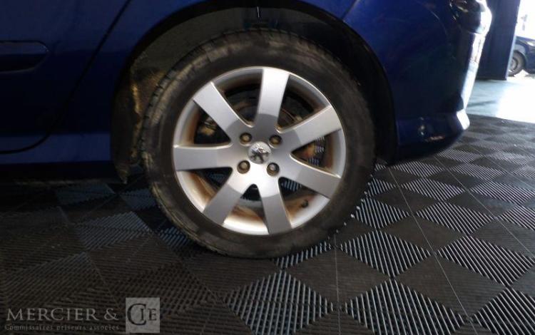 PEUGEOT 308 1,6 HDI 110CH PREMIUM BLEU CF-517-FP