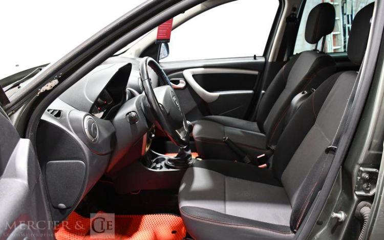 DACIA DUSTER 1.5 DCI 110CH DELSEY 4X2 VERT CH-559-HG