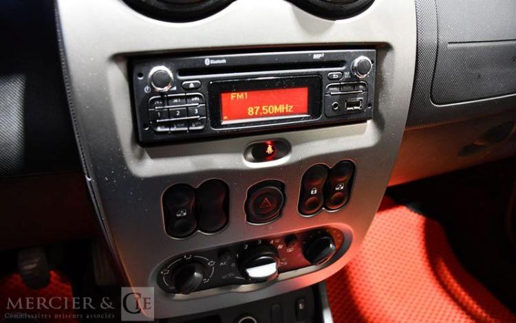 DACIA DUSTER 1.5 DCI 110CH DELSEY 4X2 VERT CH-559-HG