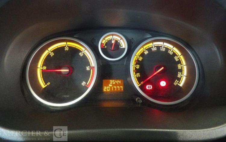 OPEL CORSA 1,6 CDTI 75CH EDITION GRIS CJ-019-VQ