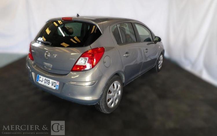 OPEL CORSA 1,6 CDTI 75CH EDITION GRIS CJ-019-VQ