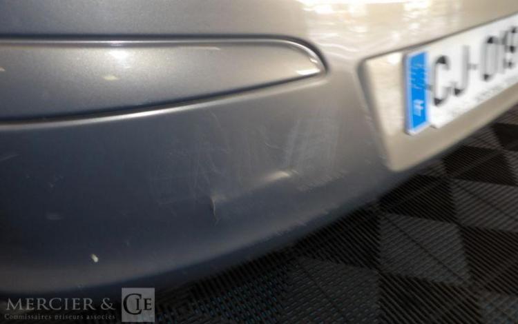 OPEL CORSA 1,6 CDTI 75CH EDITION GRIS CJ-019-VQ
