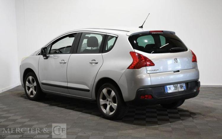 PEUGEOT 3008 1,6 HDI 110 PREMIUM GRIS CK-395-NH