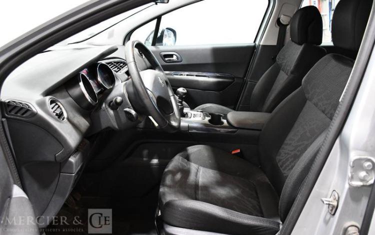 PEUGEOT 3008 1,6 HDI 110 PREMIUM GRIS CK-395-NH