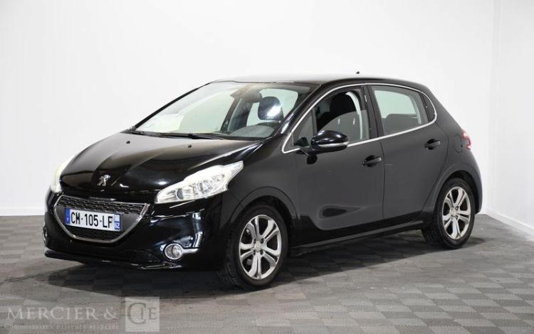 PEUGEOT 208 1,6 e-HDI 90CH ALLURE NOIR CM-105-LF