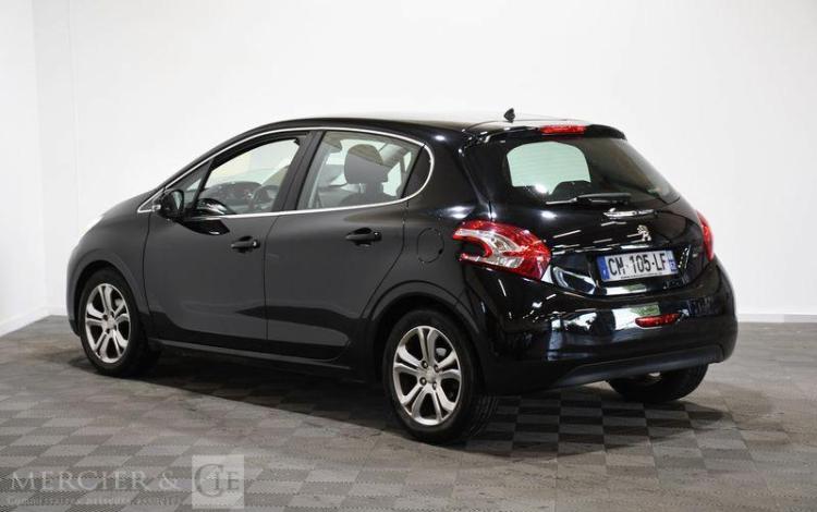 PEUGEOT 208 1,6 e-HDI 90CH ALLURE NOIR CM-105-LF