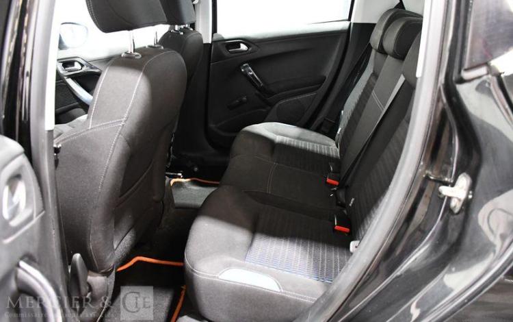 PEUGEOT 208 1,6 e-HDI 90CH ALLURE NOIR CM-105-LF