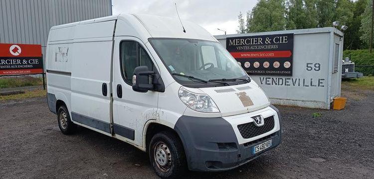 PEUGEOT BOXER FOURGON 330 2.2 HDI 130 L2H2 CONFORT BLANC CS-482-KR