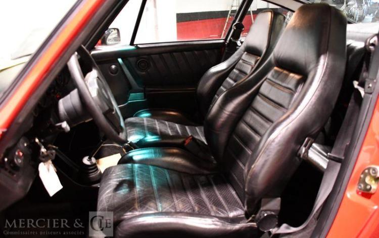 PORSCHE 911 TURBO TYPE 930 ROUGE CS-624-JB