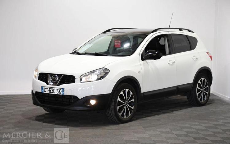 NISSAN QASHQAI 1,6 DCI 130 CONNECT EDITION 2WD BLANC CT-630-SK