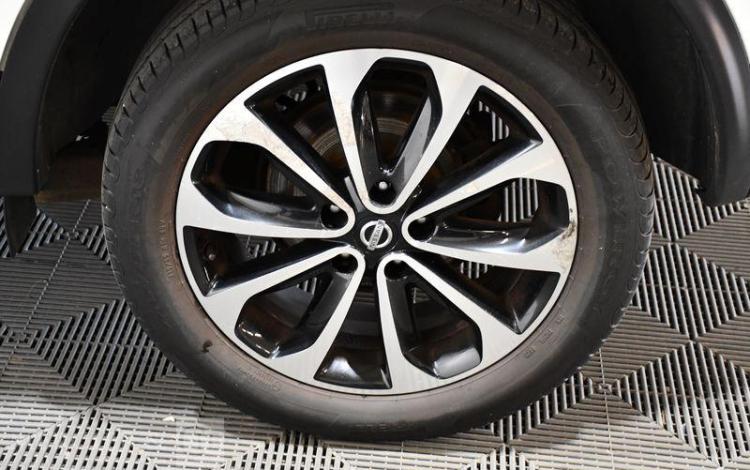 NISSAN QASHQAI 1,6 DCI 130 CONNECT EDITION 2WD BLANC CT-630-SK