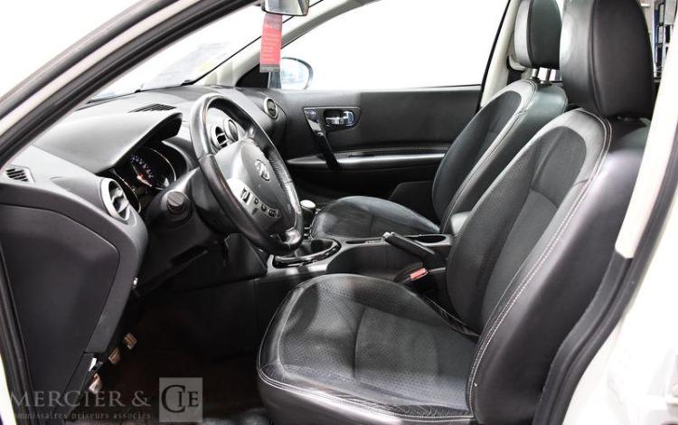 NISSAN QASHQAI 1,6 DCI 130 CONNECT EDITION 2WD BLANC CT-630-SK