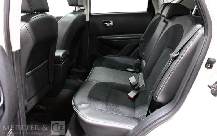 NISSAN QASHQAI 1,6 DCI 130 CONNECT EDITION 2WD BLANC CT-630-SK